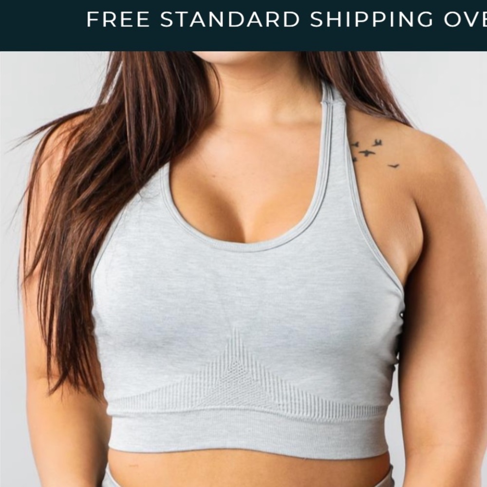 Alphalete Aero Sports Bra